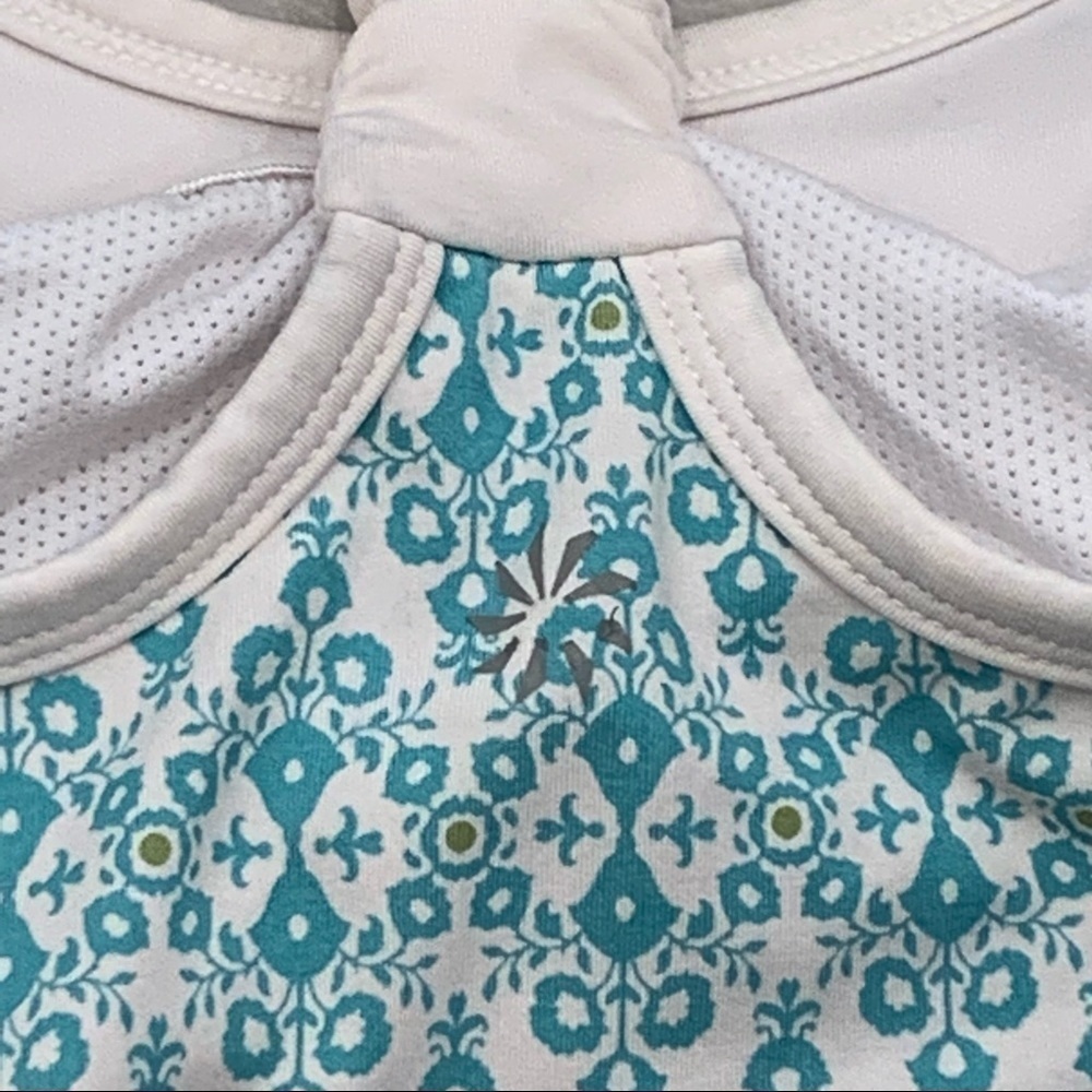 Athleta Patterned Workout Tank Top With Built In … - image 8